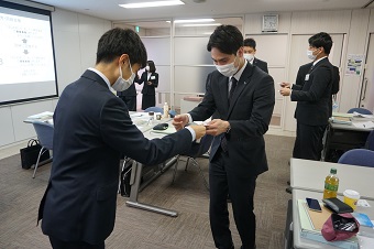 2021年度 新入社員入社式・新人研修が行われました